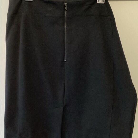 New York & Co Skirt Women’s Size 18 Color Black Stretch - Picture 2 of 8